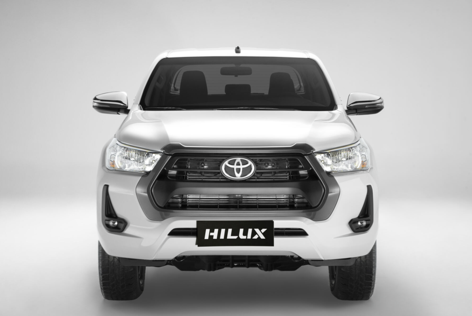 HILUX CD 4X4 DIESEL (FULL)